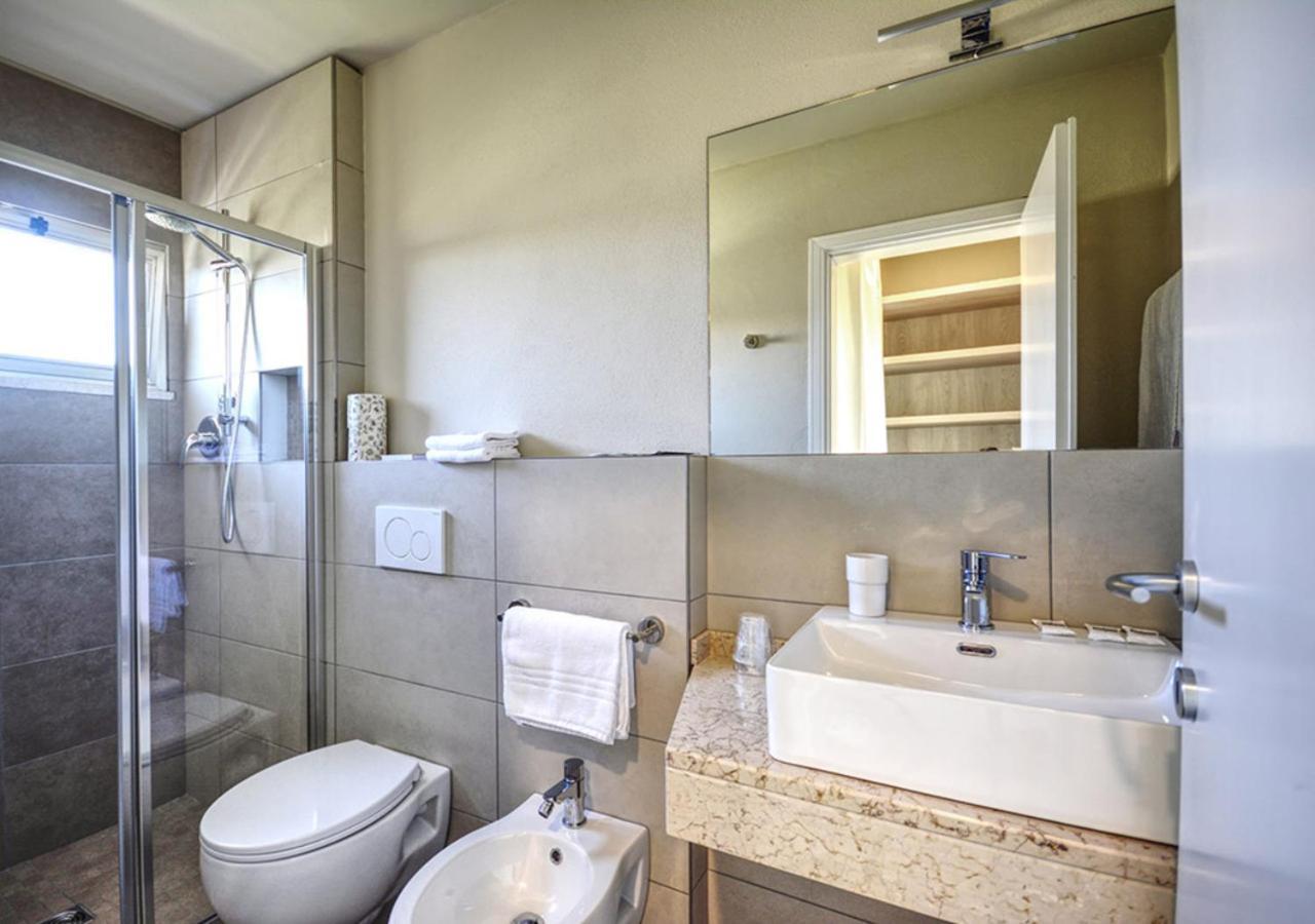 Hotel Pironi San Mauro Mare Екстер'єр фото