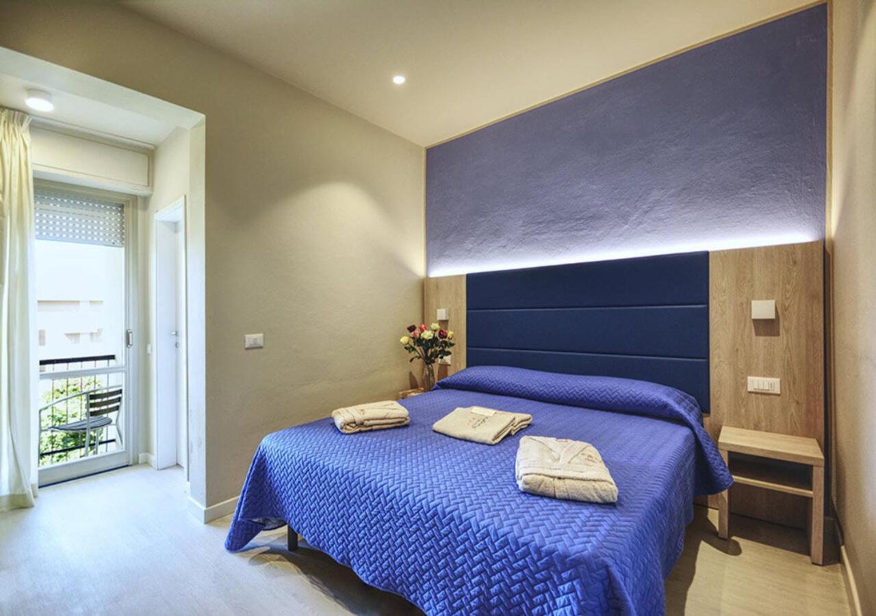 Hotel Pironi San Mauro Mare Екстер'єр фото